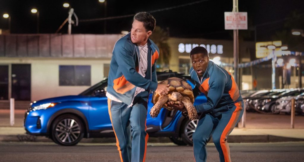 Kevin Hart and Mark Wahlberg in "Me Time"