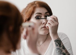 Mascara