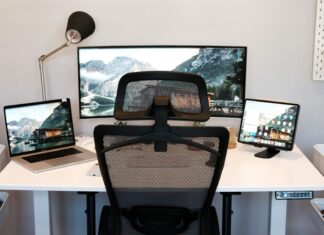 Desk chair