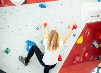 bouldering